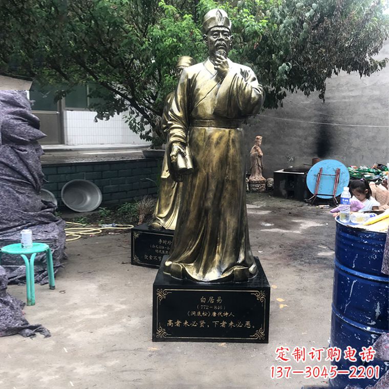 南京白居易仿铜雕像经典中国古代诗人的艺术再现