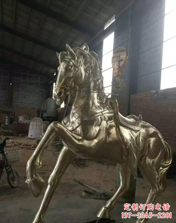 南京奔马铜雕