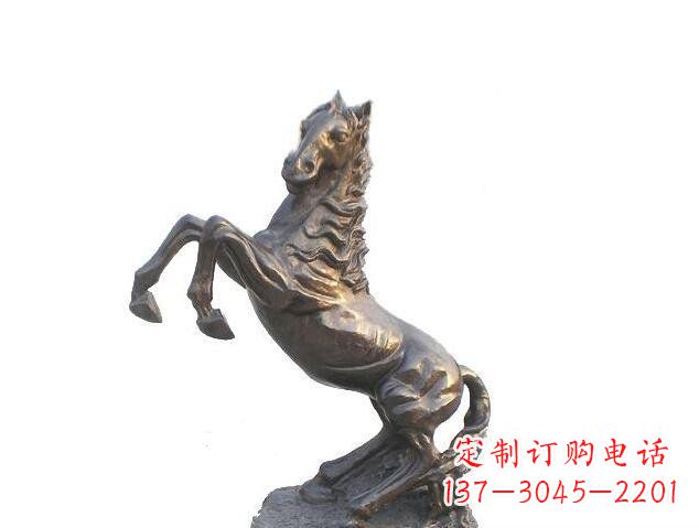 南京精美的奔腾马铜镀铜动物雕塑