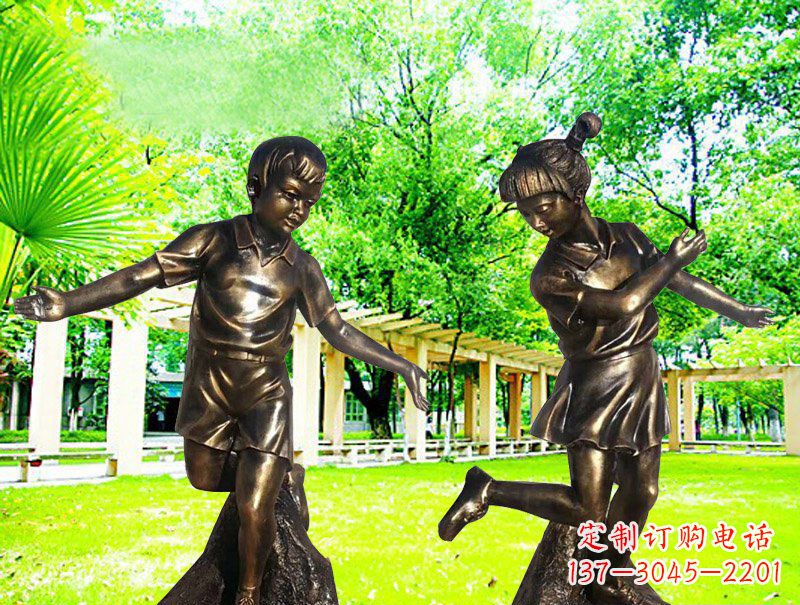 南京编花篮人物公园校园儿童玻璃钢仿铜雕塑