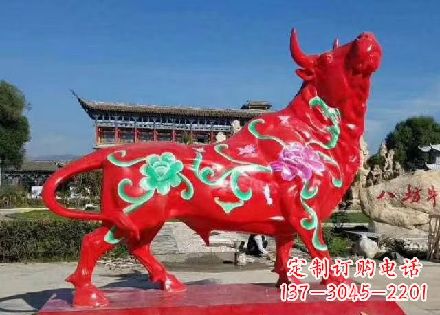 南京玻璃钢红牛雕塑