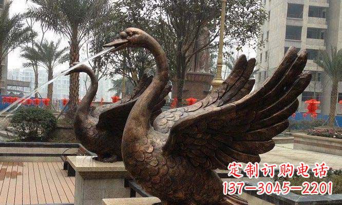 南京天鹅雕塑美丽的视觉盛宴