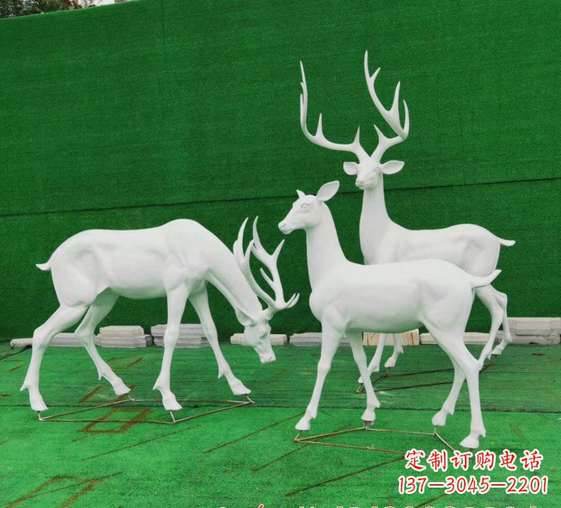 南京玻璃钢鹿群雕塑