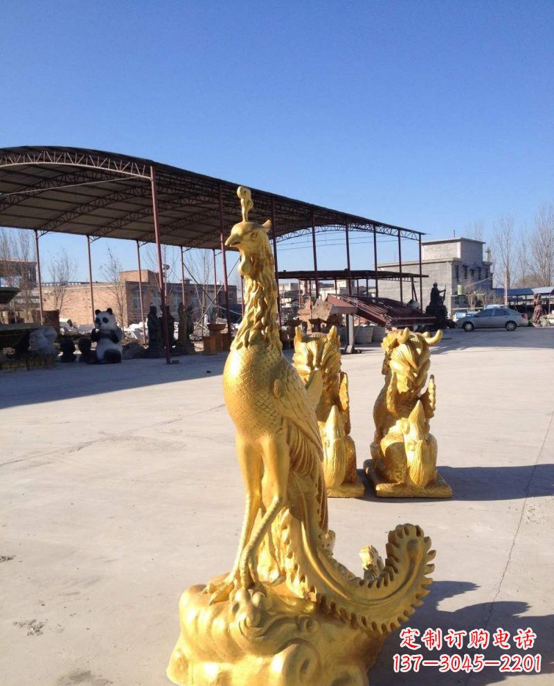 南京玻璃钢凤凰雕塑一种现代雕塑艺术