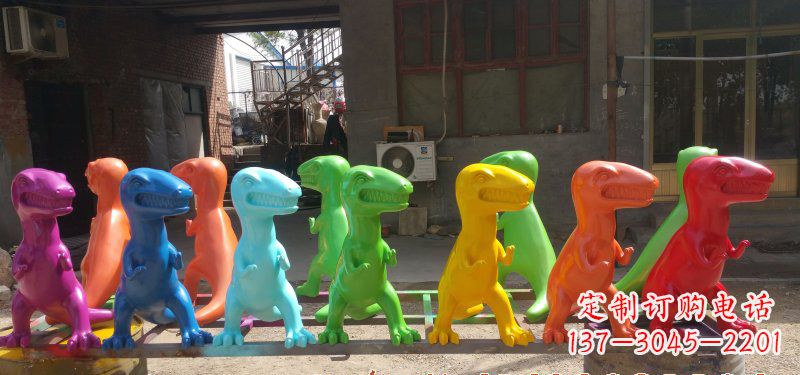 南京玻璃钢制作的恐龙雕塑精美而又耐久