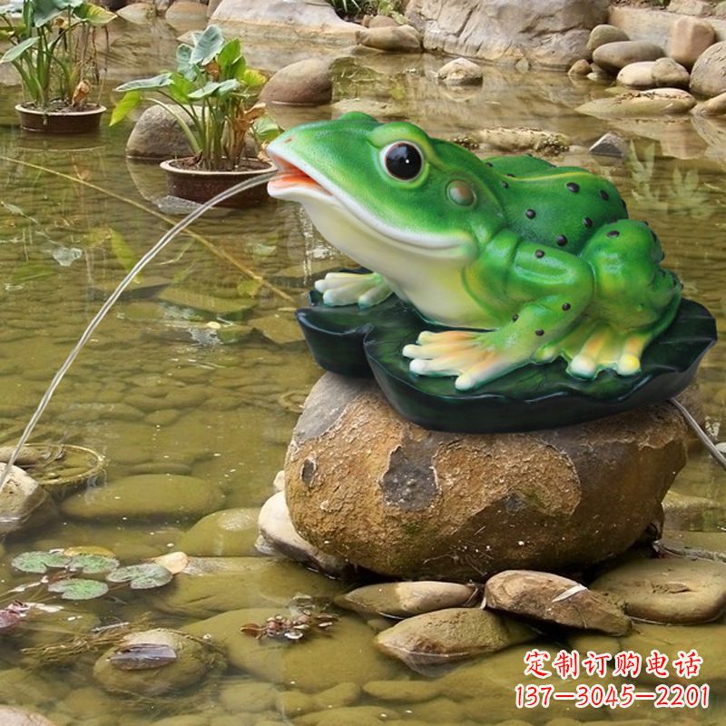 南京玻璃钢喷水青蛙公园水景动物雕塑摆件