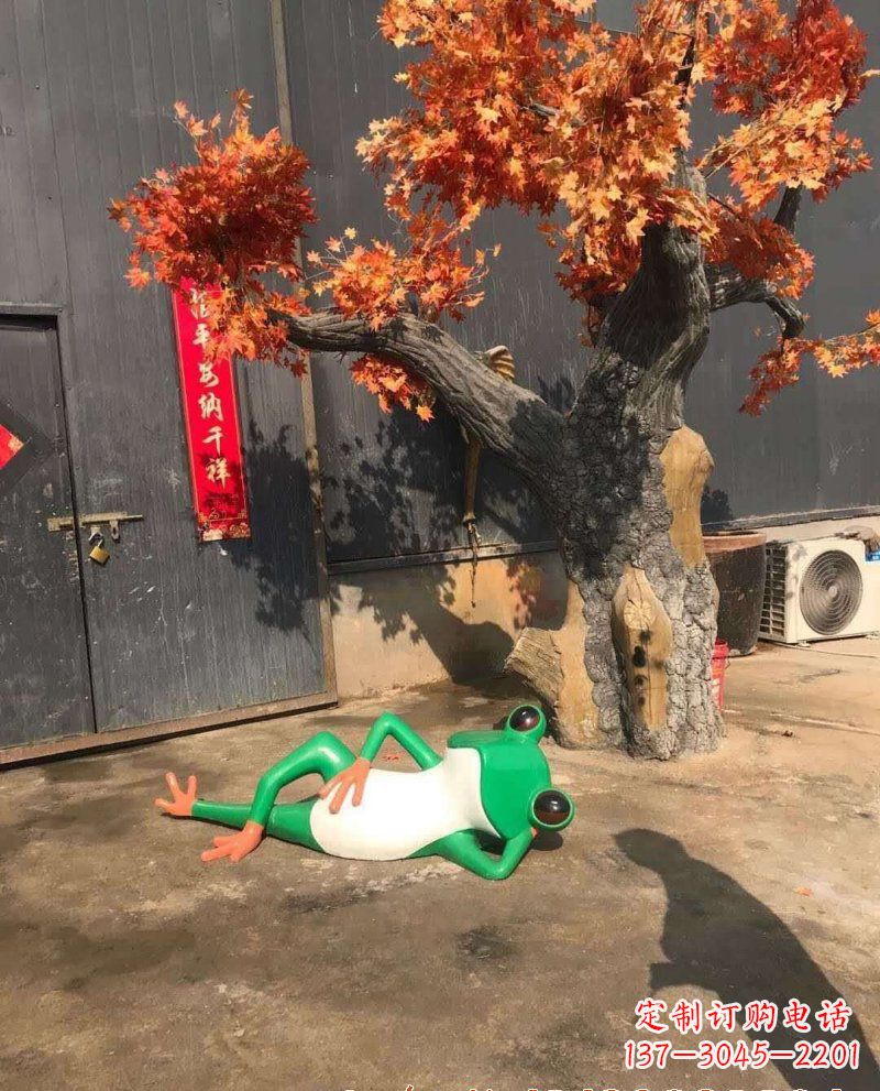 南京精美玻璃钢青蛙雕塑
