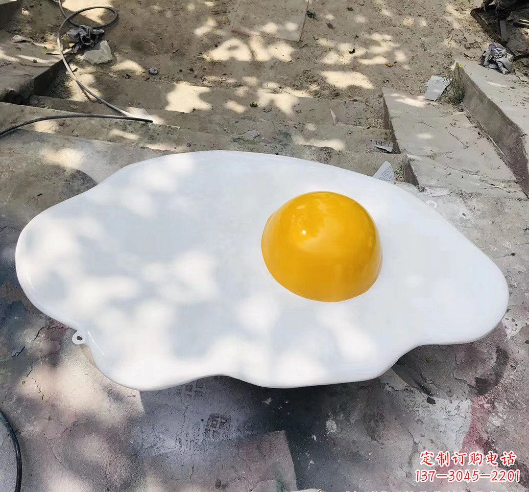 南京玻璃钢鸡蛋雕塑——精美绝伦