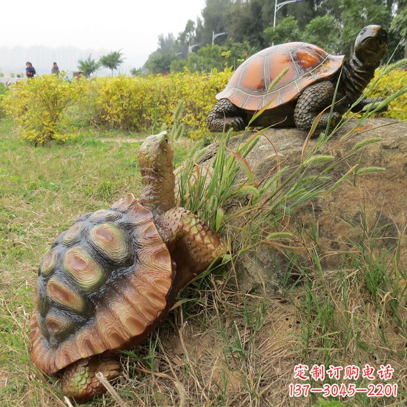 南京玻璃钢乌龟雕塑别致而古朴