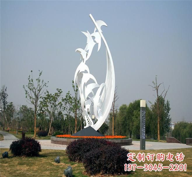 南京不锈钢爱心大雁雕塑