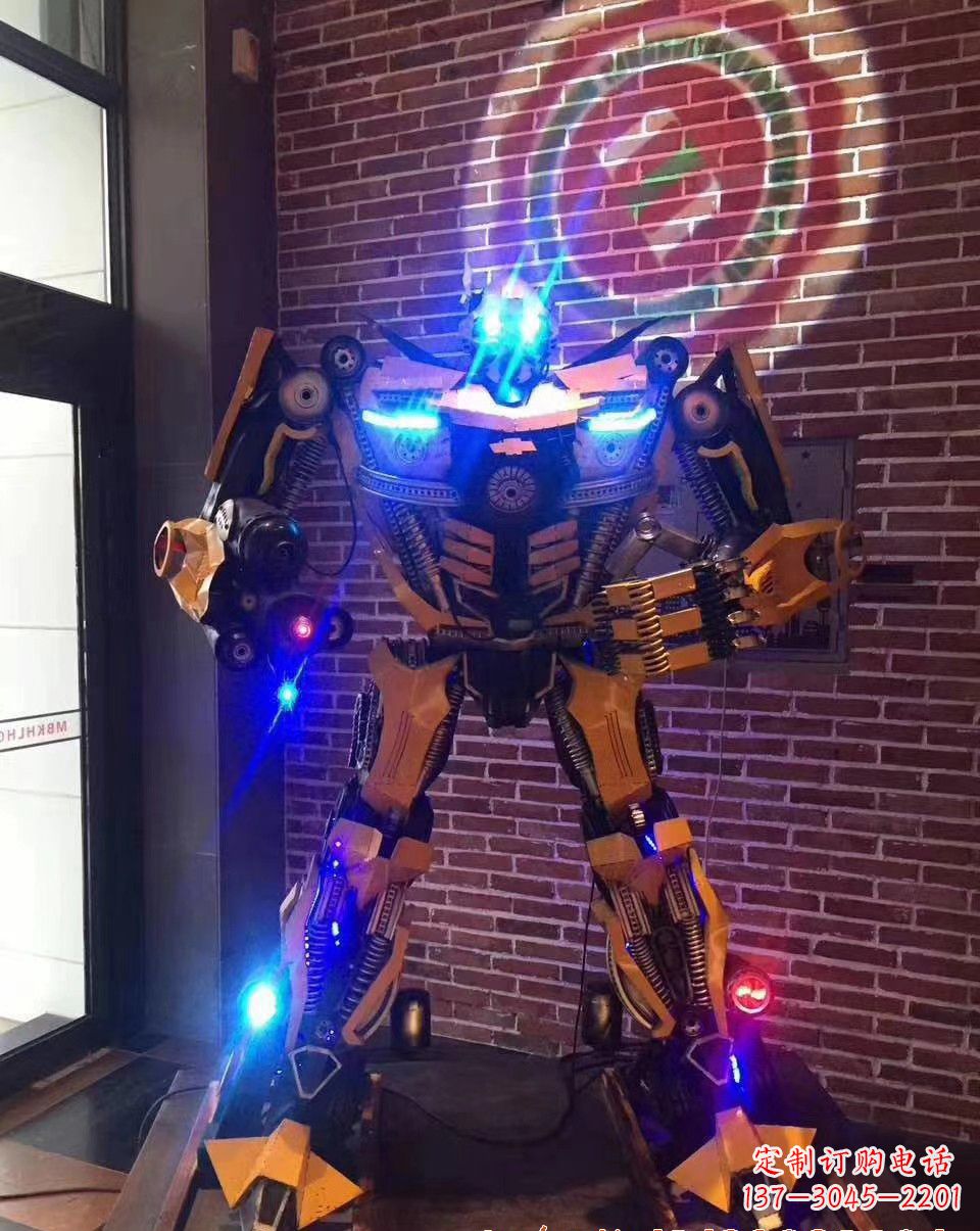 南京不锈钢变形金刚雕塑经典改造