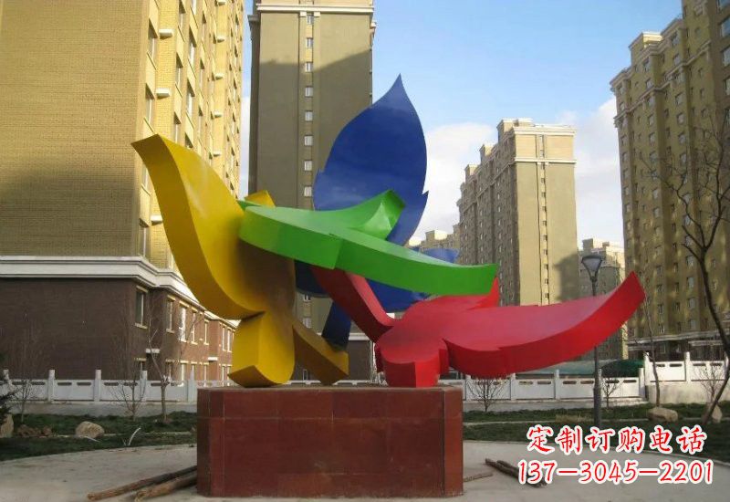 南京不锈钢彩色树叶雕塑