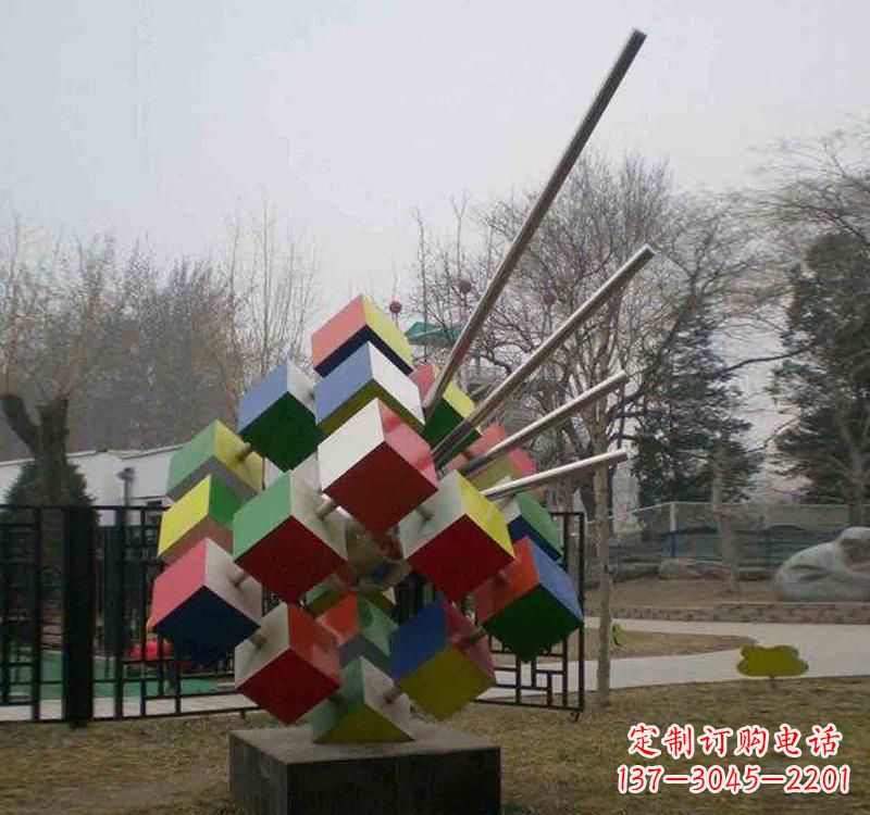 南京不锈钢彩色魔方雕塑