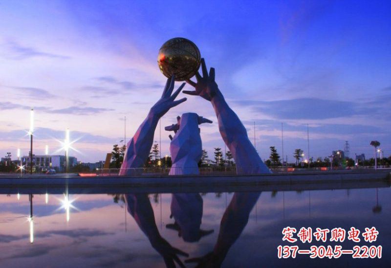 南京不锈钢城市的地球雕塑