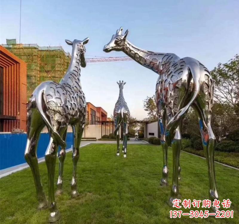南京不锈钢城市园林动物雕塑展示大自然的美丽
