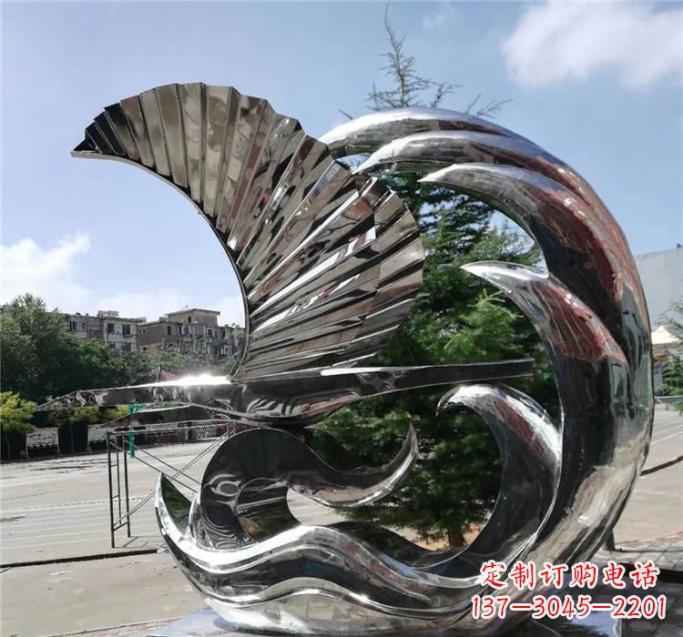 南京不锈钢翅膀雕塑艺术之羽