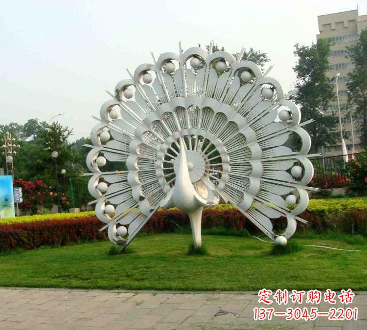 南京不锈钢孔雀雕塑