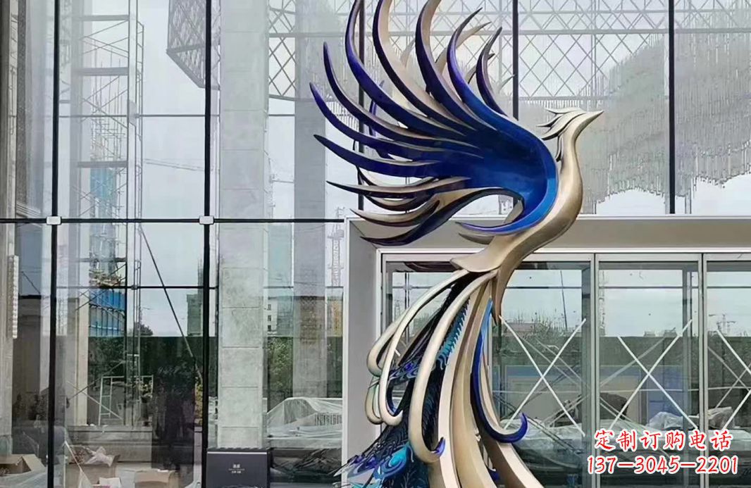 南京凤凰雕塑不锈钢的艺术之美