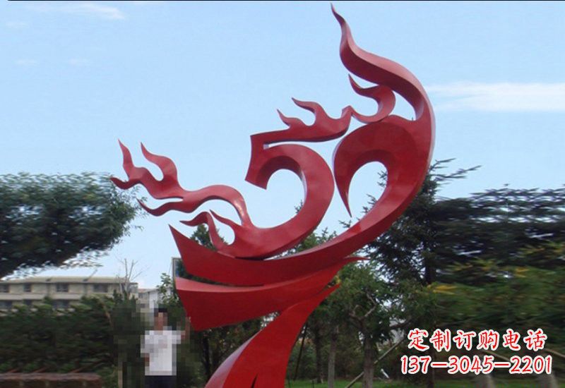 南京不锈钢凤凰涅槃雕塑——象征着新生