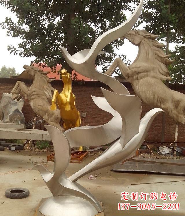 南京精美不锈钢鸽子雕塑