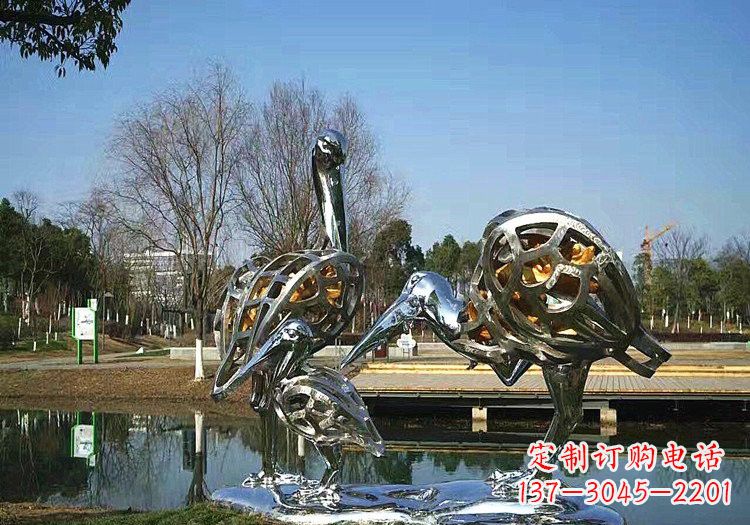 南京不锈钢仙鹤雕塑气质高雅、美轮美奂