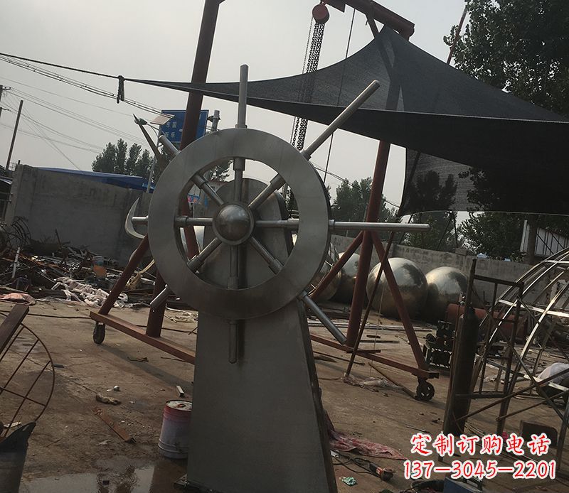 南京不锈钢船舵景观雕塑 (2)
