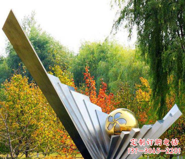 南京不锈钢大型翅膀景观雕塑