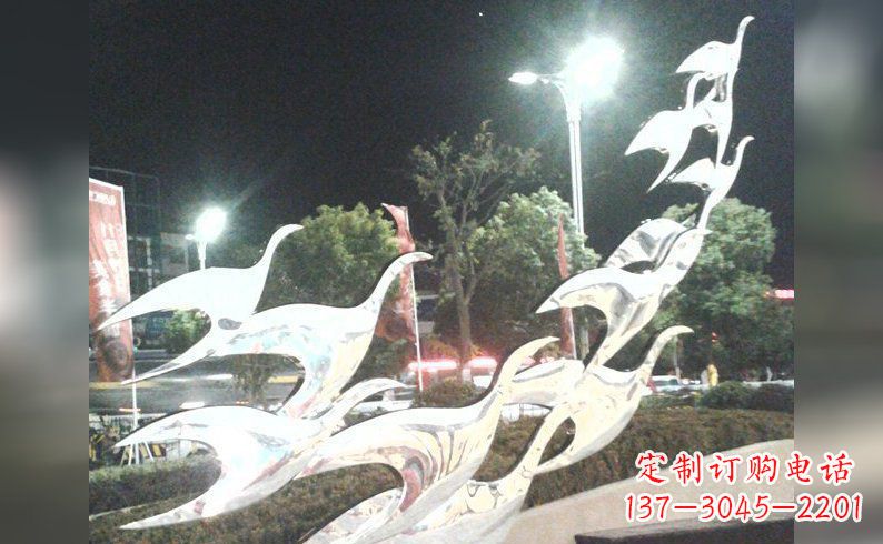南京不锈钢大雁雕塑——灿烂的翱翔