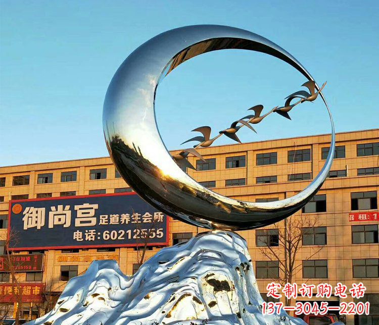 南京不锈钢大雁雕塑精美的艺术之作