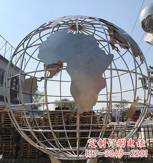 南京不锈钢地球仪雕塑精美的艺术作品