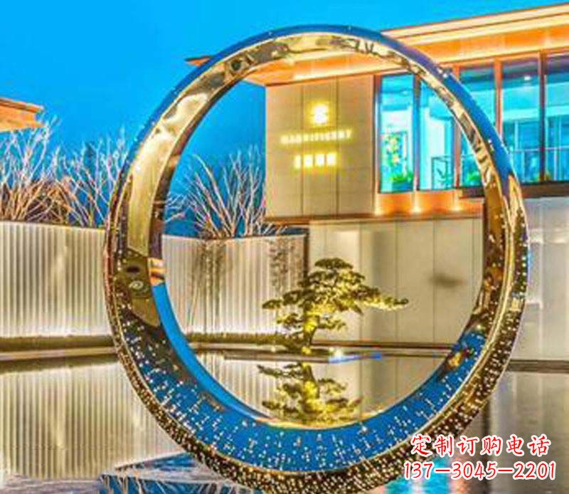 南京精美不锈钢灯饰圆环雕塑