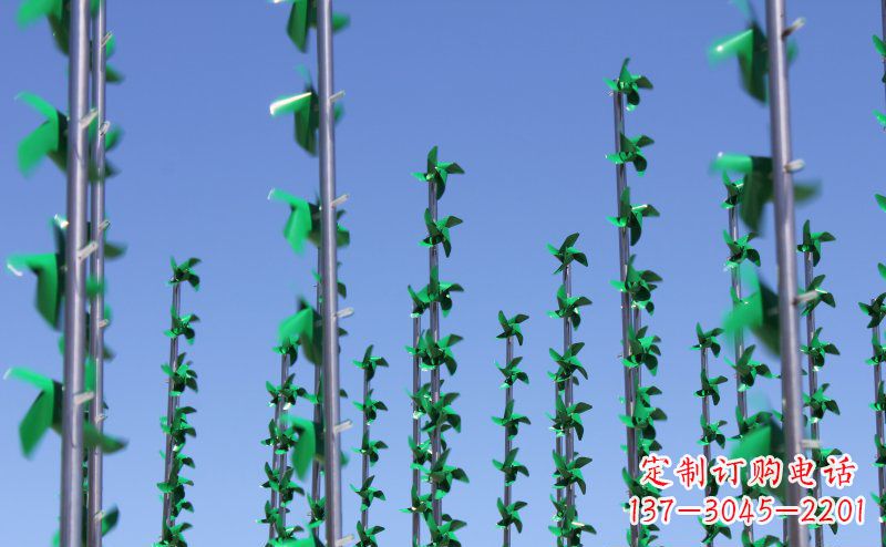 南京不锈钢风车雕塑灵动而又精致