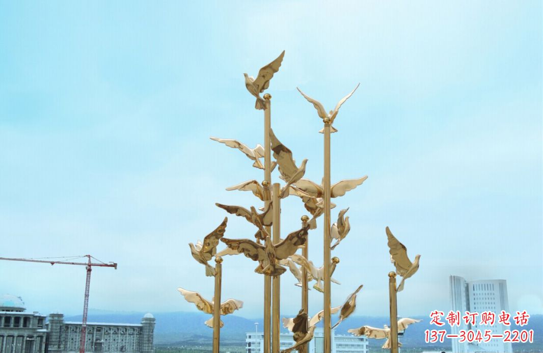 南京鸽子雕塑,传承着美好的历史
