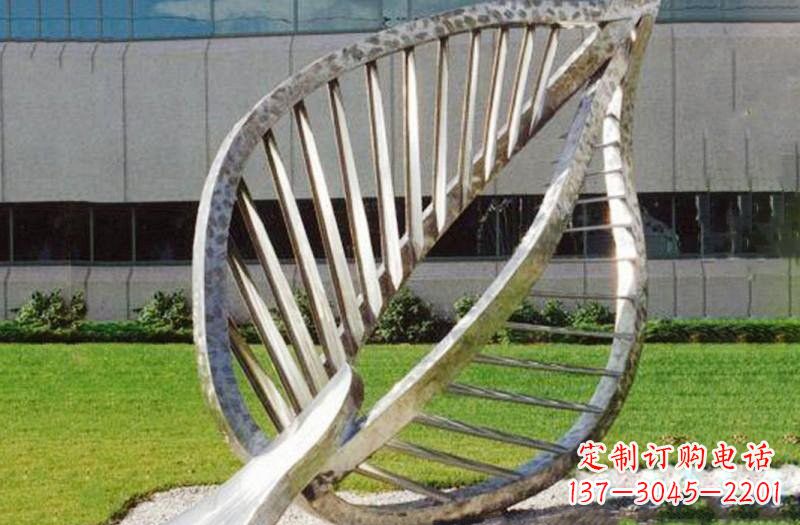 南京不锈钢公园抽象镂空树叶雕塑——精致美丽