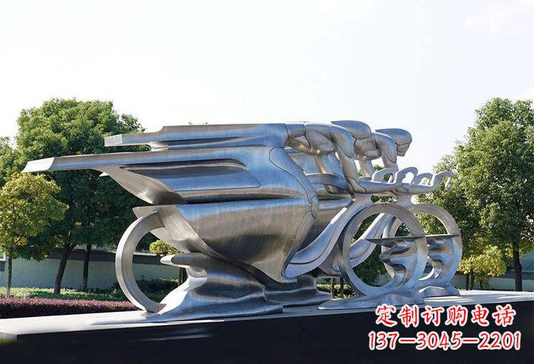 南京不锈钢公园抽象骑自行车人物雕塑