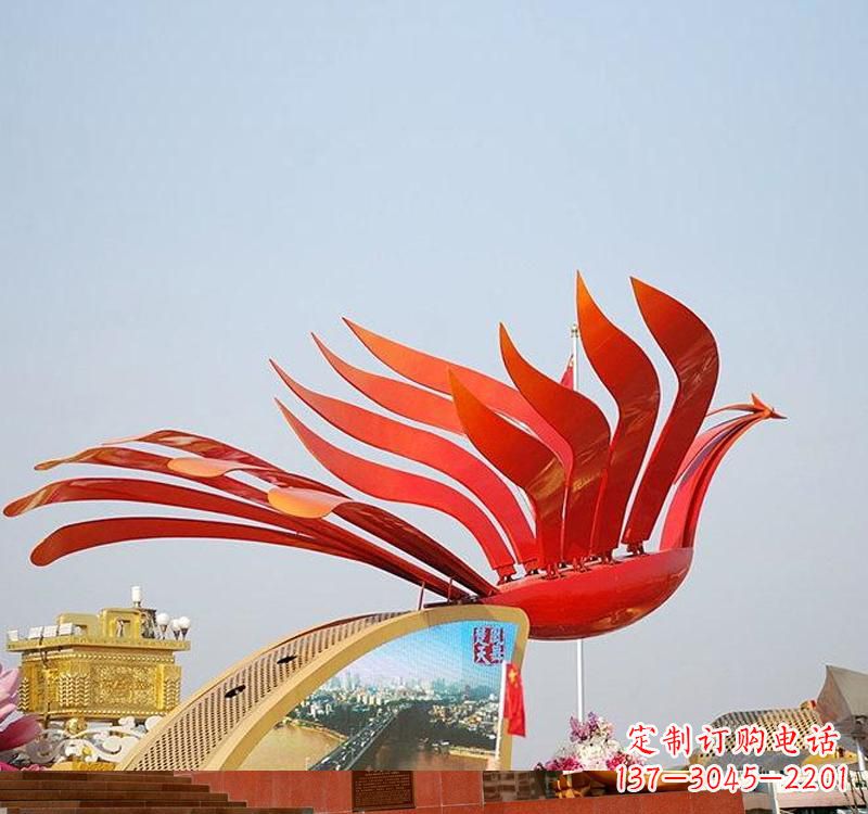 南京不锈钢凤凰雕塑——美丽的象征