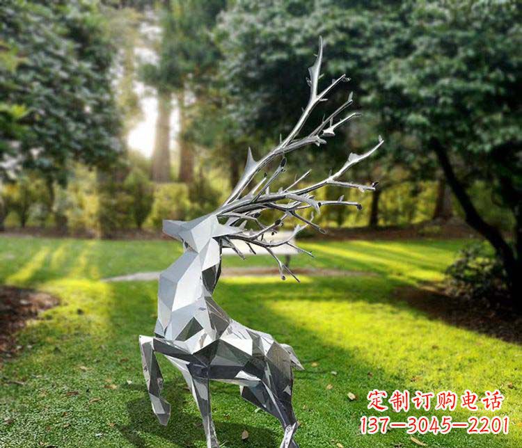 南京不锈钢公园动物鹿