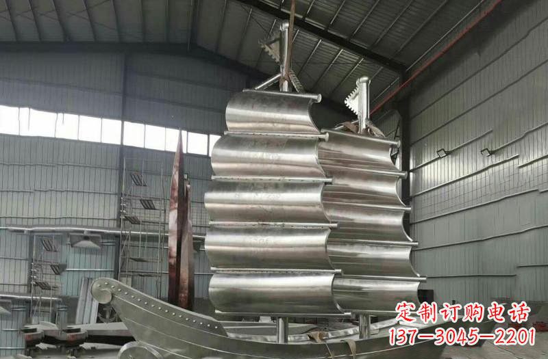 南京不锈钢公园帆船雕塑222