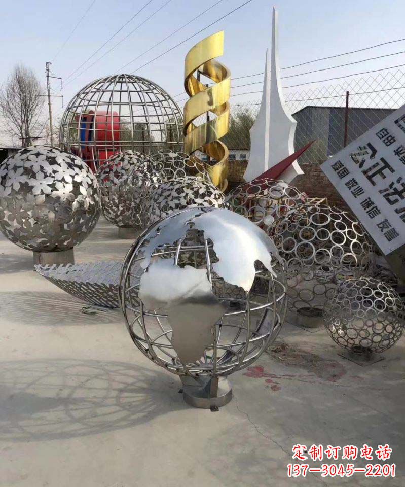 南京不锈钢地球雕塑融合艺术与自然的完美结合