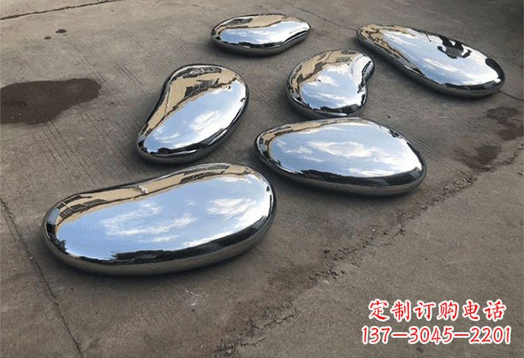 南京不锈钢水滴雕塑让公园更加美丽
