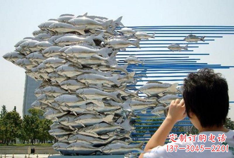 南京不锈钢公园鲤鱼雕塑传承传统文化