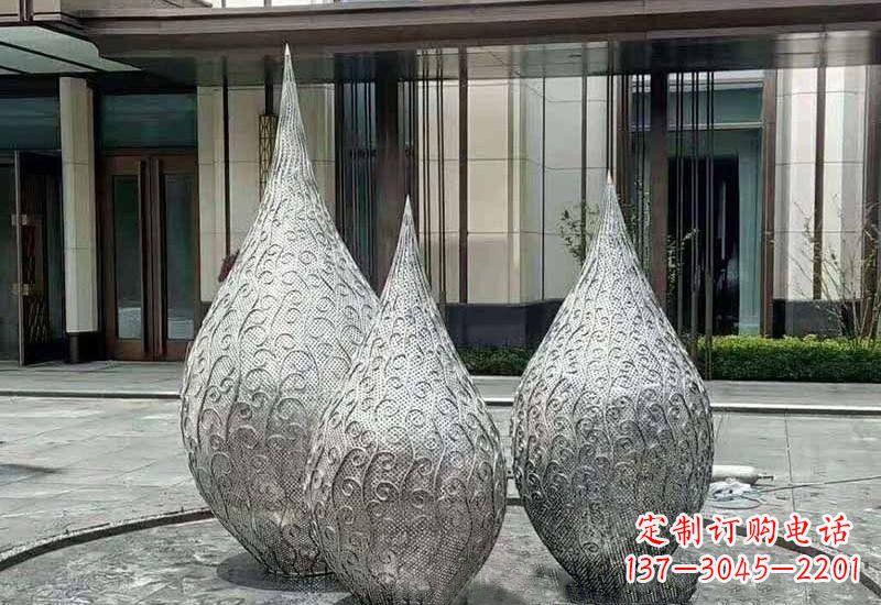 南京不锈钢镂空水滴雕塑精致美观