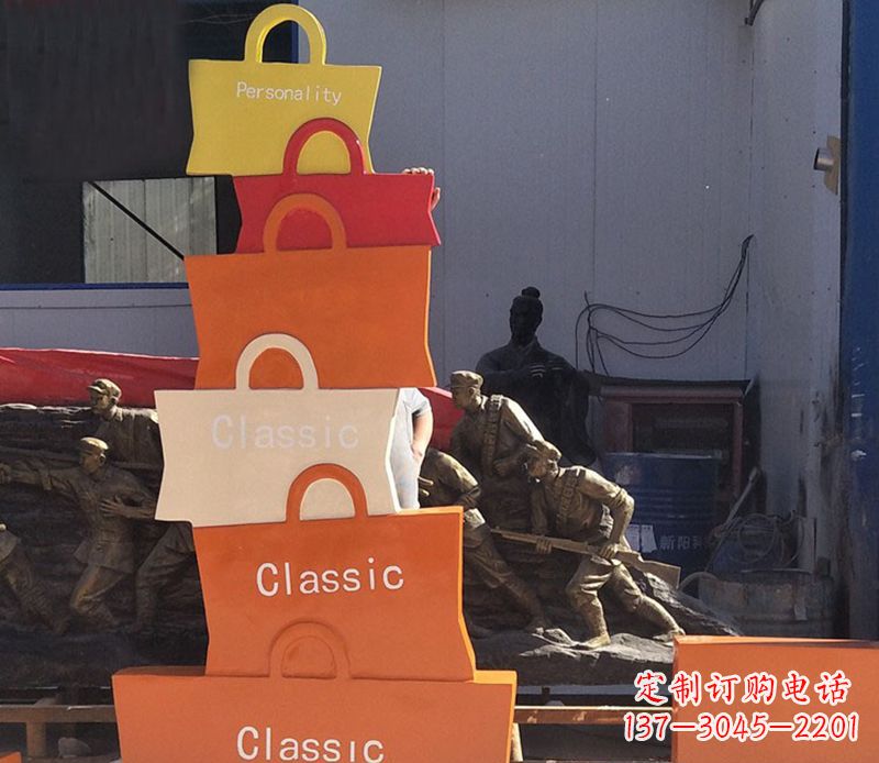 南京不锈钢购物袋雕塑2