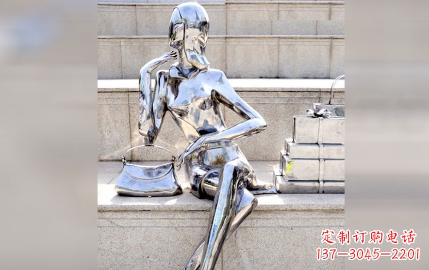 南京美女雕塑传承古典美的传奇
