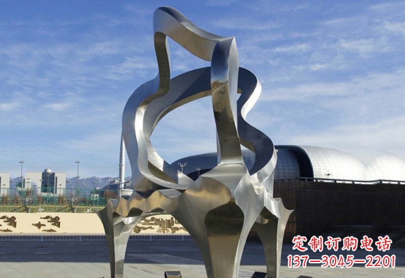 南京不锈钢钢琴雕塑传递音乐之美