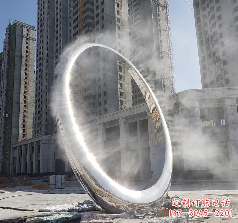 南京不锈钢圆环雕塑给城市带来独特美感