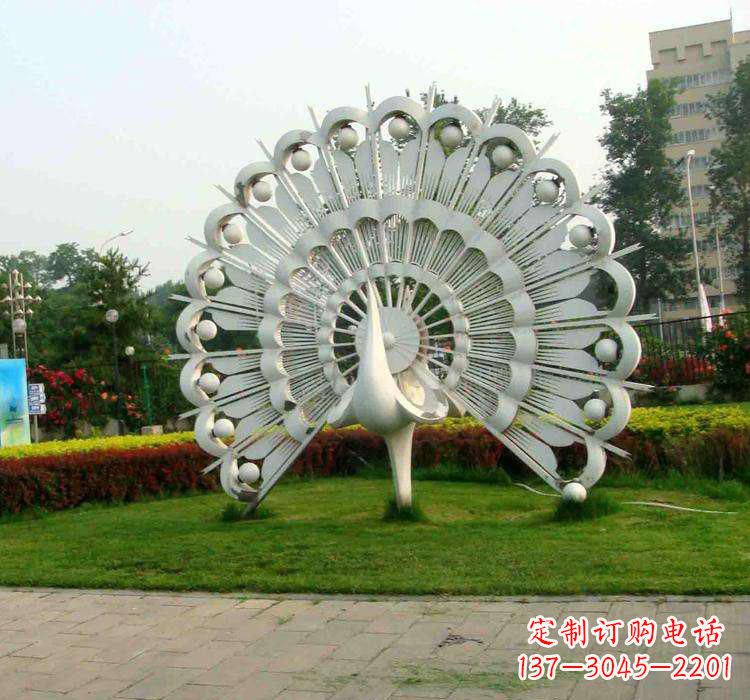 南京不锈钢孔雀雕塑艺术与美的完美结合