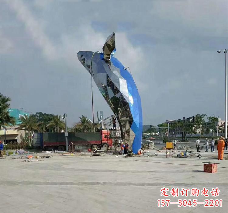 南京不锈钢广场鲸鱼海洋动物雕塑