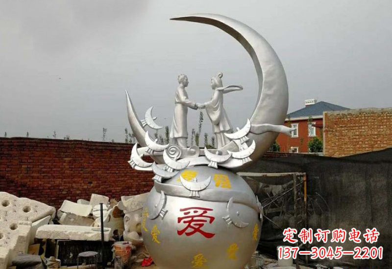 南京牛郎织女传说的不锈钢雕塑