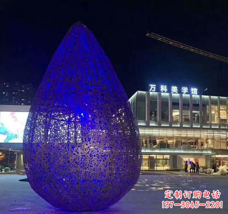 南京不锈钢水滴雕塑-自然之美